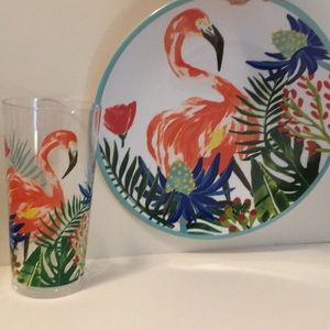 NWT Melamine Flamingo plates & tumblers SET OF 4